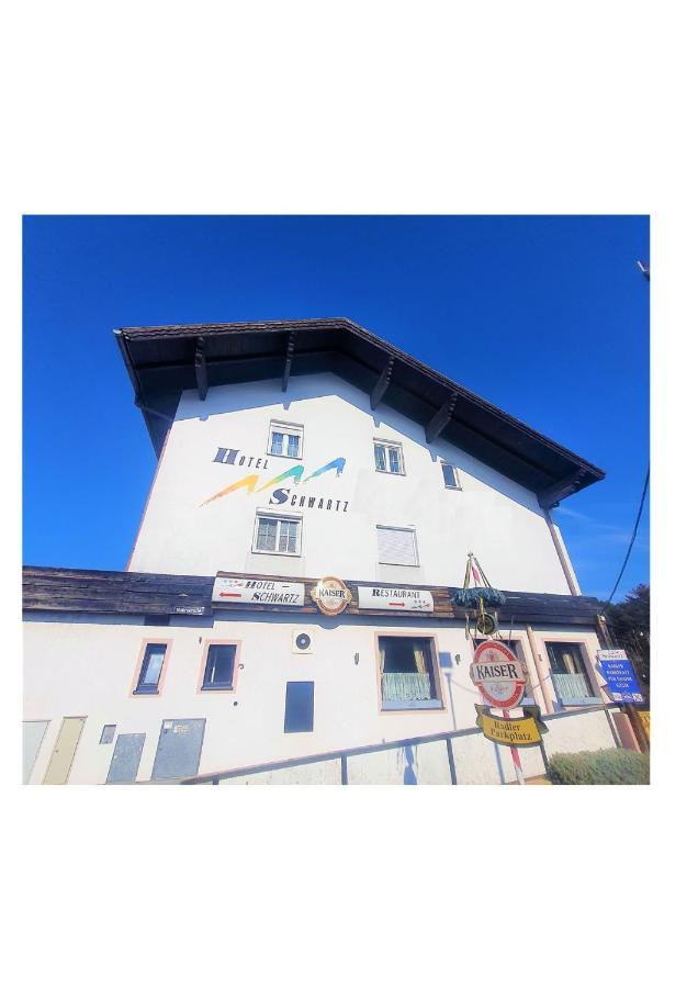 Pension Schwartzwirt Neusiedl am Steinfelde Esterno foto